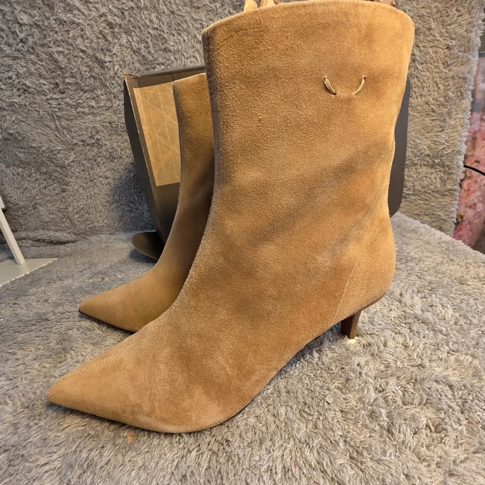 Franco Sarto Buttery Suede Ankle Boots Camel Tan Pointed Toe Dressy Womens 8.5 M